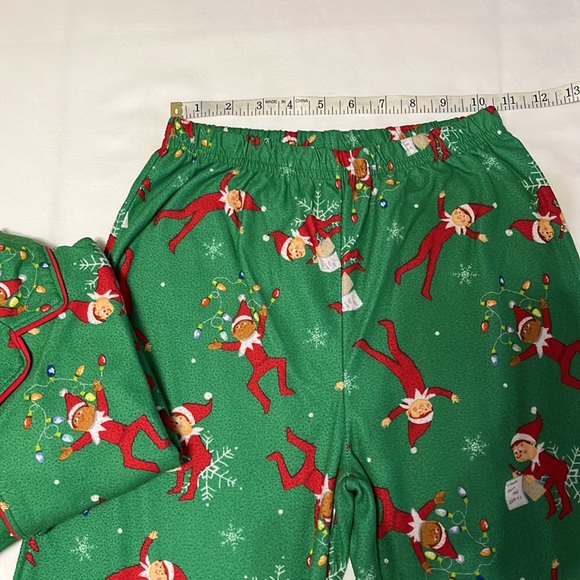 Elf on the Shelf Youth 2 Piece Sleepwear - Picture 7 of 8